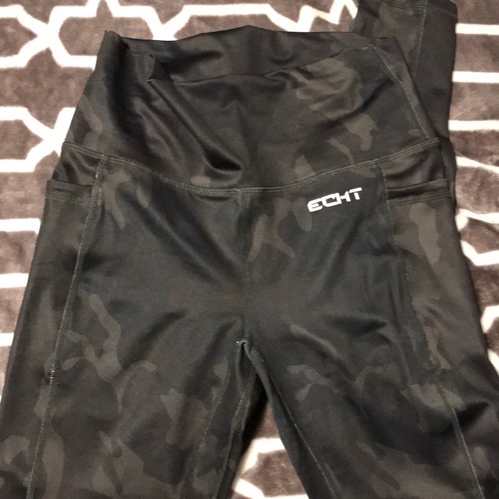 Camo leggings